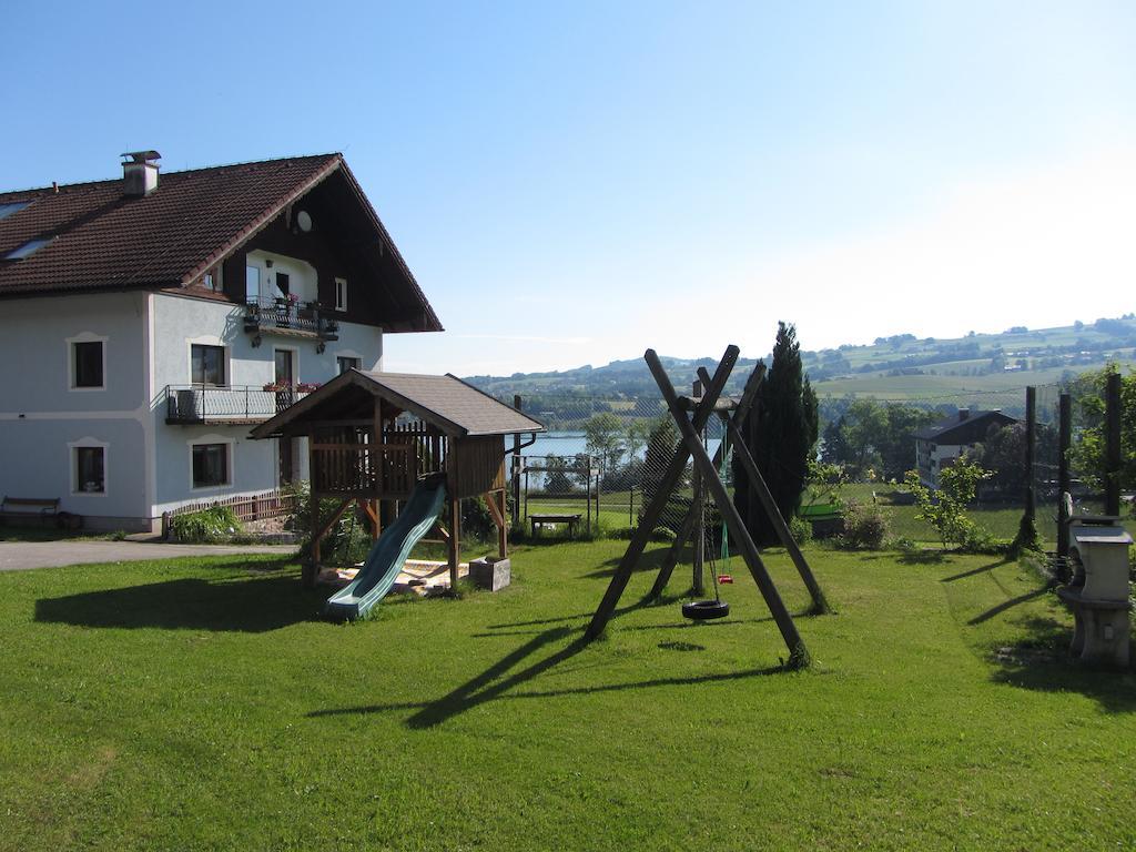 Bauernhof Schink Vila Zell am Moos Exterior foto